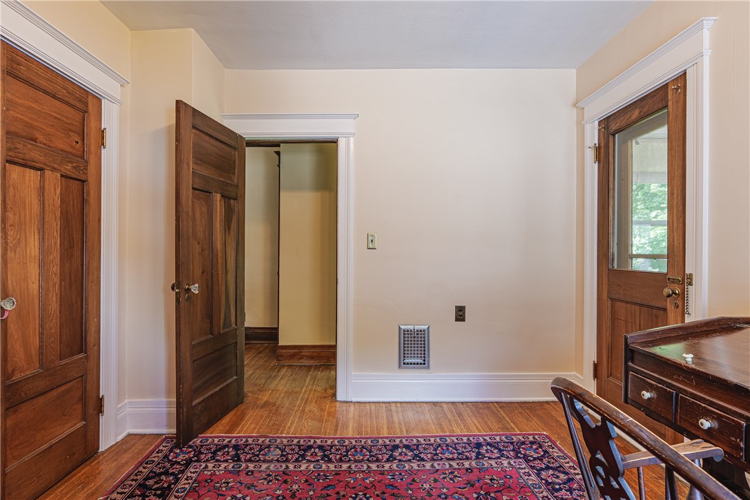 556 Harvard Street Rochester, NY 14607 - Photo 30 of 49