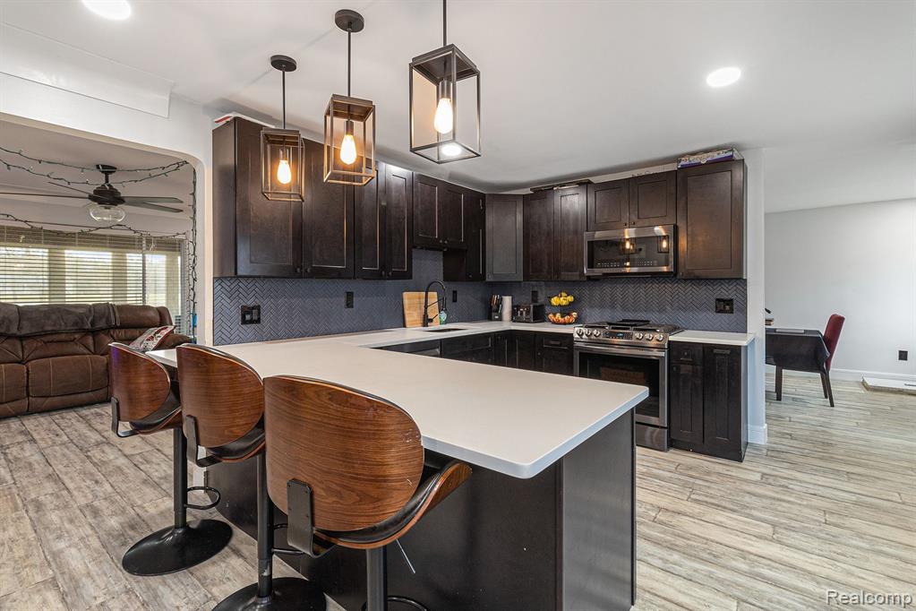 636 West Schafer Road Howell, MI 48843 - Photo 8 of 29
