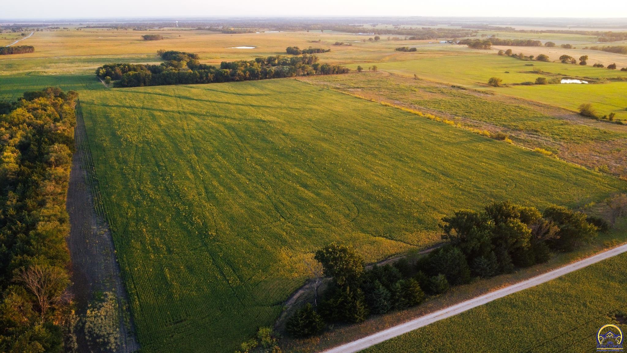 2633 Rd G Americus, KS 66835 - Photo 13 of 70 Gallery Image 13