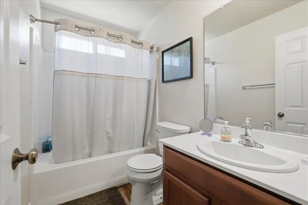 $849,900 | 1128 Southbridge Circle, Lincoln, CA 95648