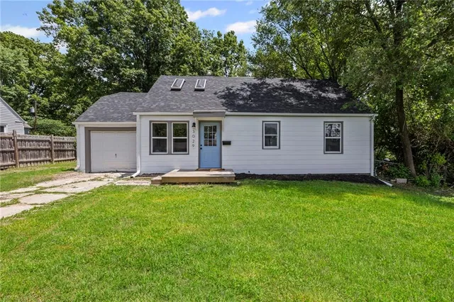 $259,900 | 3029 South 9th Place, Kansas City, KS 66103