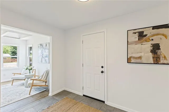 $259,900 | 3029 South 9th Place, Kansas City, KS 66103