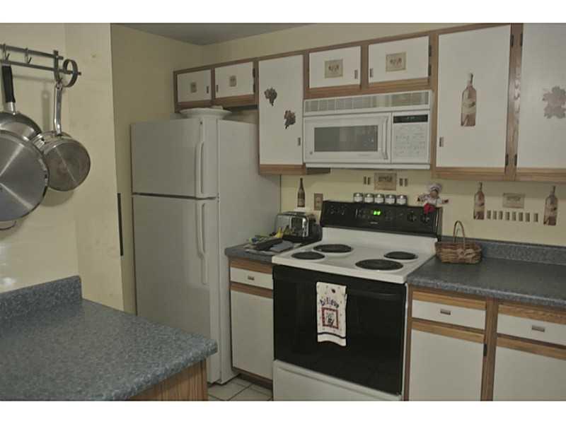 1 Meagans Way, Unit 1 Windham, ME 04062 - Photo 13 of 31 Kitchen.