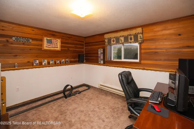 $380,000 | 800 Bailey Loop, La Barge, WY 83123