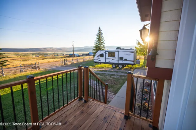 $380,000 | 800 Bailey Loop, La Barge, WY 83123