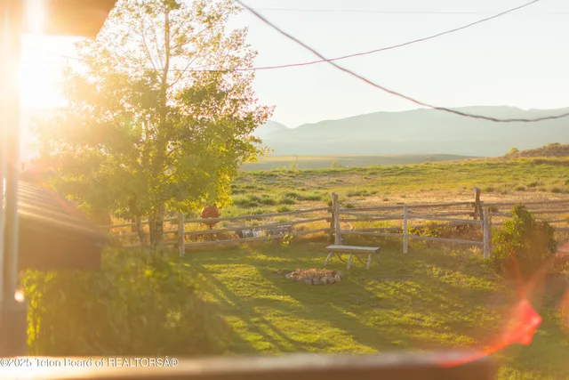 $380,000 | 800 Bailey Loop, La Barge, WY 83123