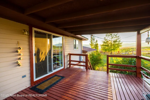 $380,000 | 800 Bailey Loop, La Barge, WY 83123