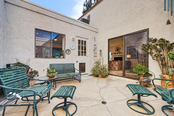 $825,000 | 17721 Valle De Lobo Drive, Poway, CA 92064