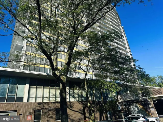 $224,900 | 3900 West Ford Road, Unit 18K, Philadelphia, PA 19131