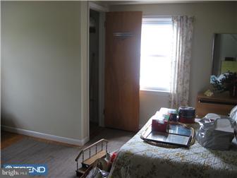15 West Mill Road Maple Shade, NJ 08052 - Photo 11 of 12
