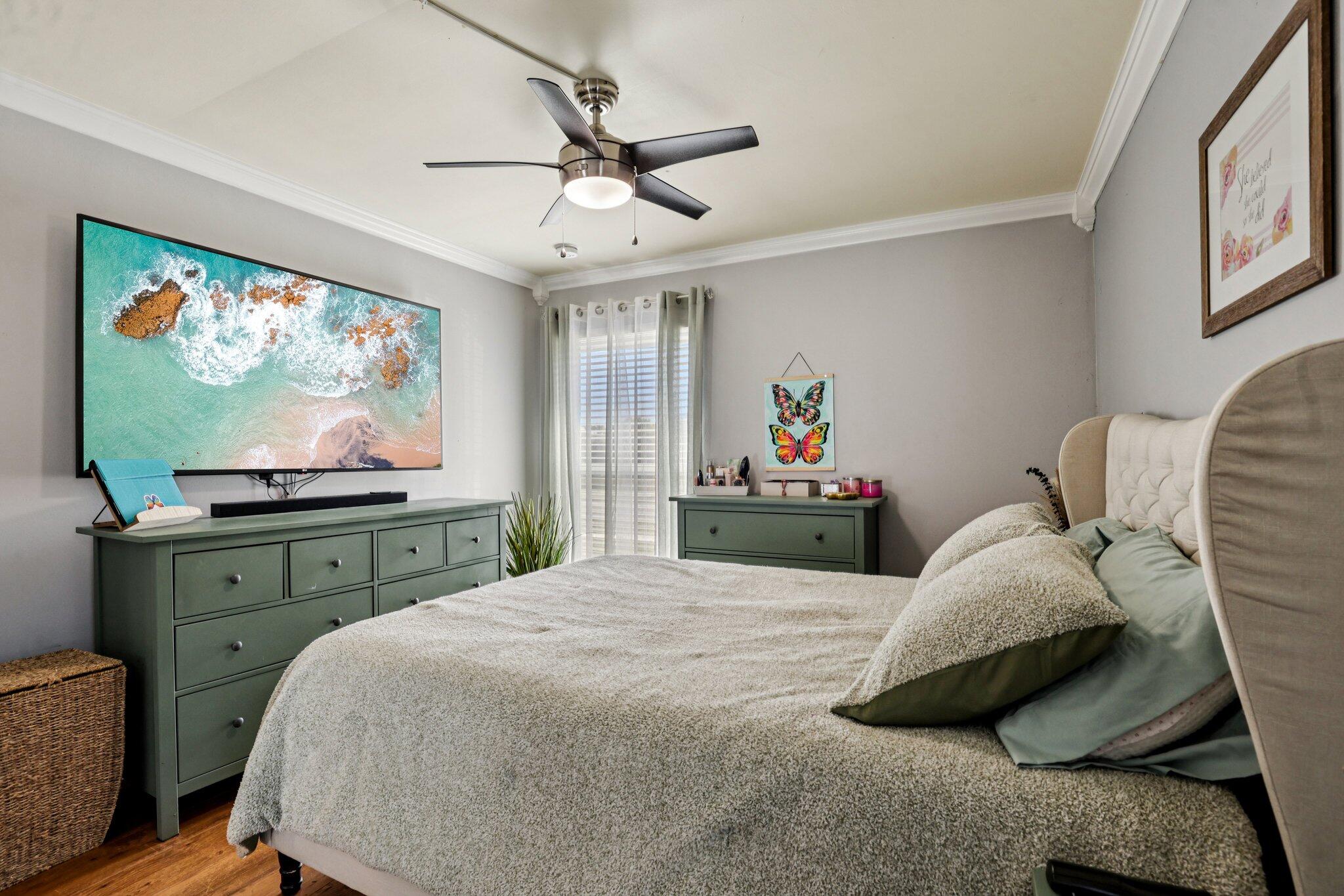 7803 Northwest 69th Terrace Tamarac, FL 33321 - Photo 11 of 47 23-web-or-mls-NW 69th Ter-S2403-023