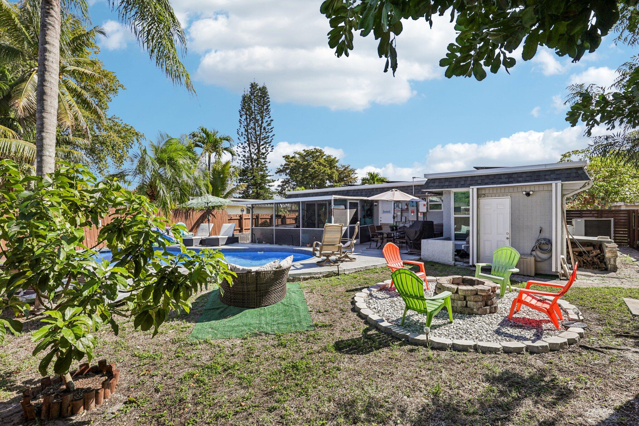 7803 Northwest 69th Terrace Tamarac, FL 33321 - Photo 13 of 47 33-web-or-mls-NW 69th Ter-S2403-033
