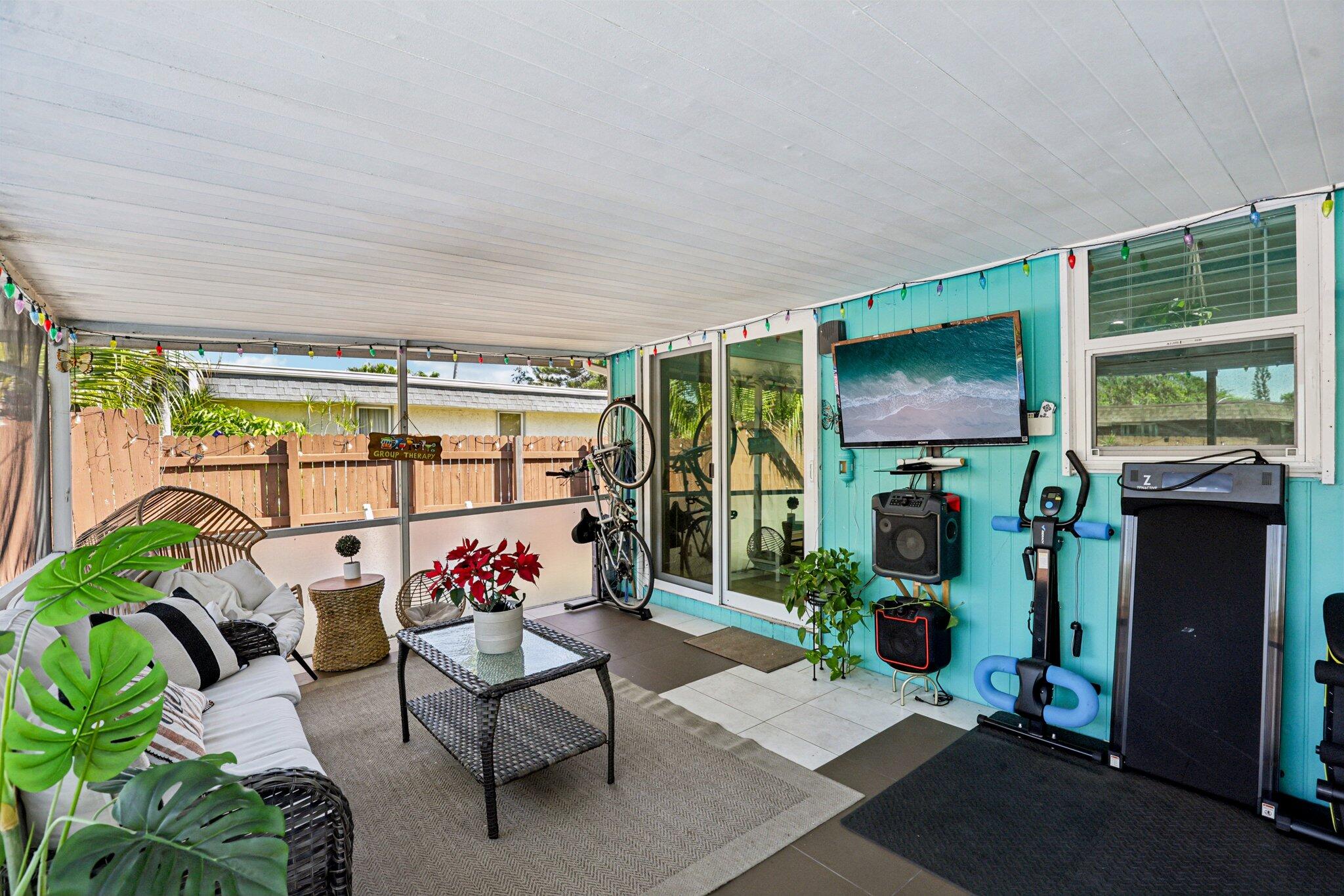 7803 Northwest 69th Terrace Tamarac, FL 33321 - Photo 19 of 47 28-web-or-mls-NW 69th Ter-S2403-028