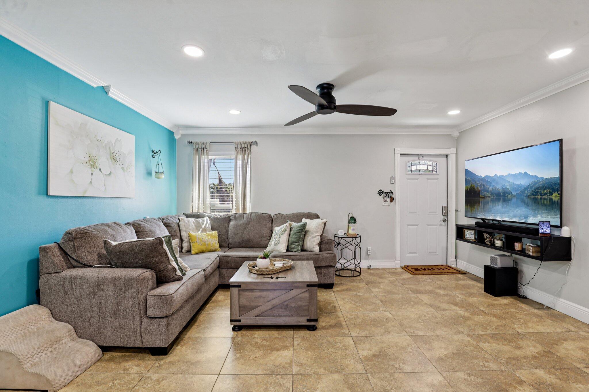 7803 Northwest 69th Terrace Tamarac, FL 33321 - Photo 24 of 47 7-web-or-mls-NW 69th Ter-S2403-007