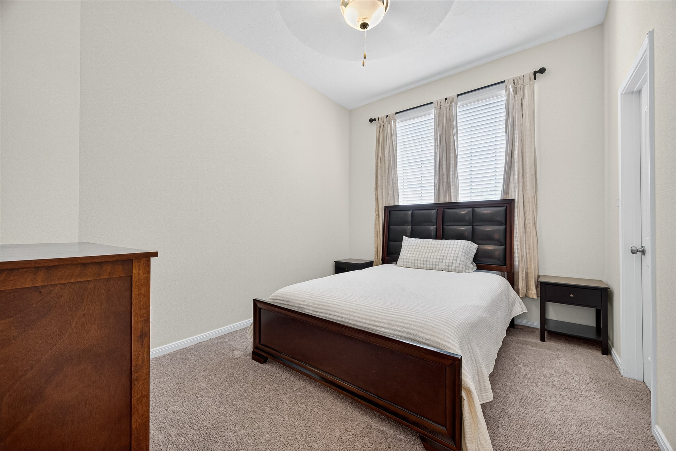 128 Red Deer Way Huntsville, TX 77320 - Photo 24 of 33 Third Bedroom