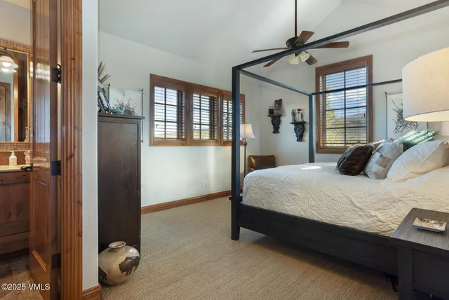 a view of entrance gate of house