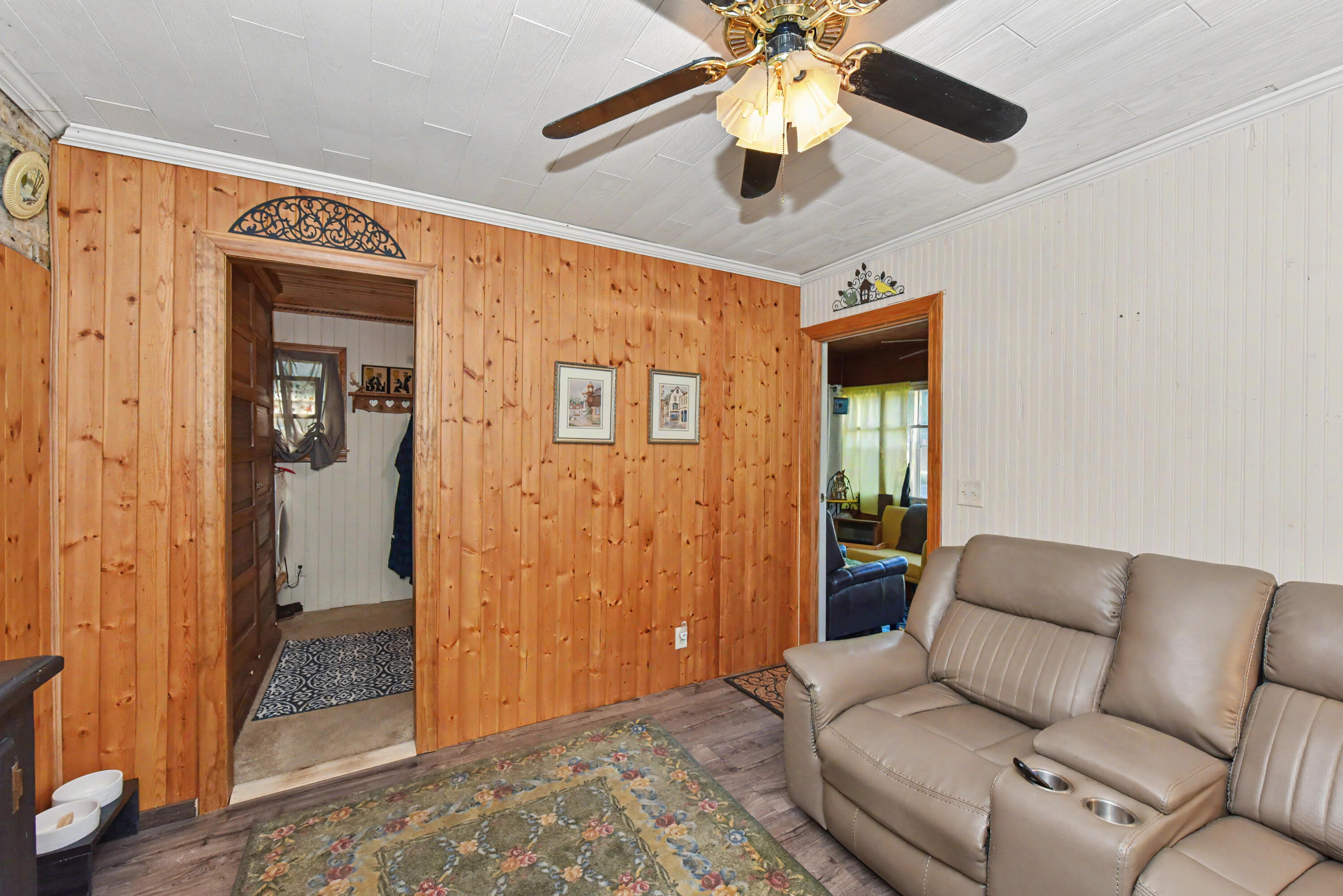 3329 Harrison Street Dover, WI 53139 - Photo 11 of 37 WIS_5067