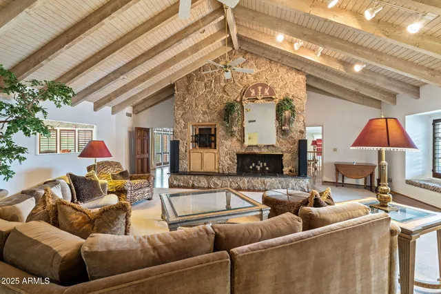 $2,625,000 | 211 West Kaler Drive, Phoenix, AZ 85021