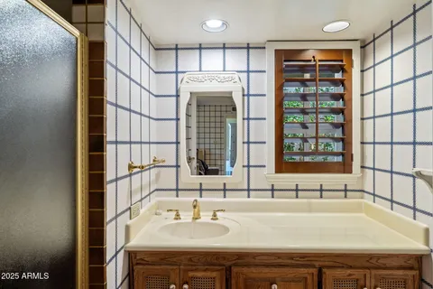 $2,690,000 | 211 West Kaler Drive, Phoenix, AZ 85021