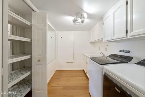 $2,690,000 | 211 West Kaler Drive, Phoenix, AZ 85021