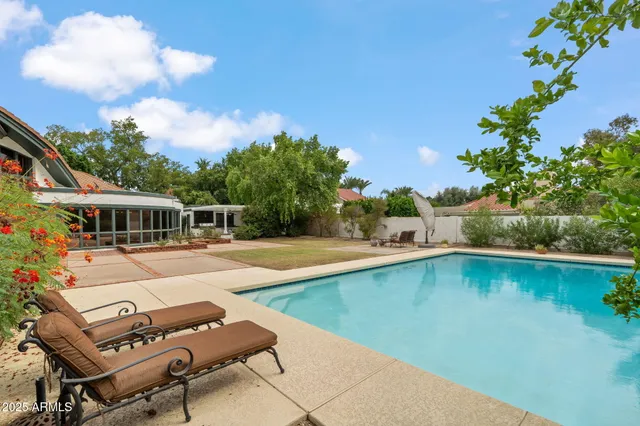 $2,625,000 | 211 West Kaler Drive, Phoenix, AZ 85021