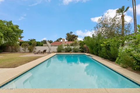 $2,690,000 | 211 West Kaler Drive, Phoenix, AZ 85021