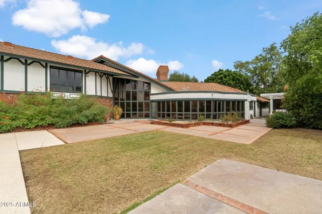 $2,625,000 | 211 West Kaler Drive, Phoenix, AZ 85021