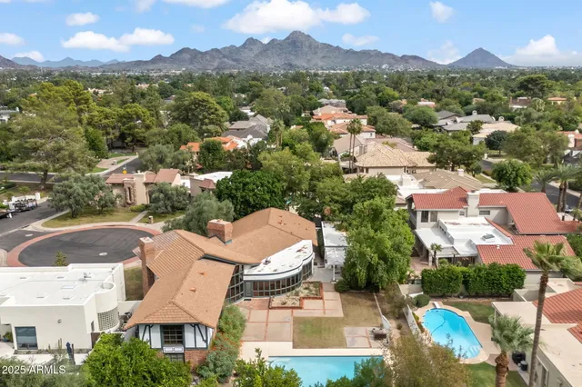 $2,625,000 | 211 West Kaler Drive, Phoenix, AZ 85021