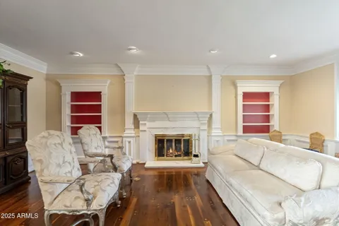 $2,690,000 | 211 West Kaler Drive, Phoenix, AZ 85021