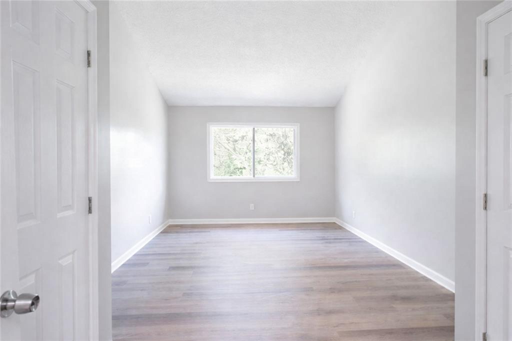 3989 Darryl Lane Gainesville, GA 30506 - Photo 3 of 13