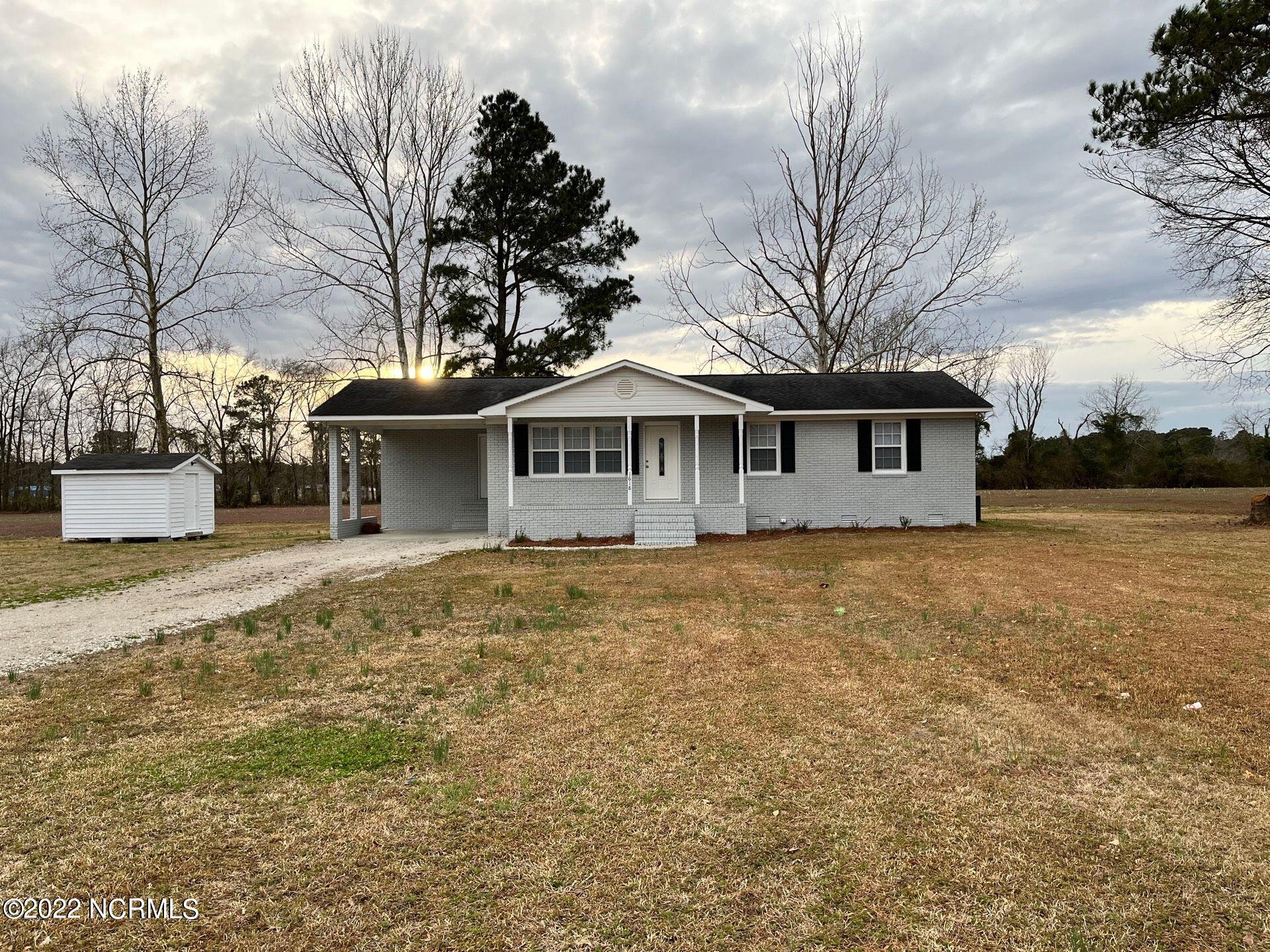 1618 Fountaintown Road Beulaville, NC 28518 - Photo 2 of 30 20945E18-0B9B-47F5-ABC9-63A28B48652B