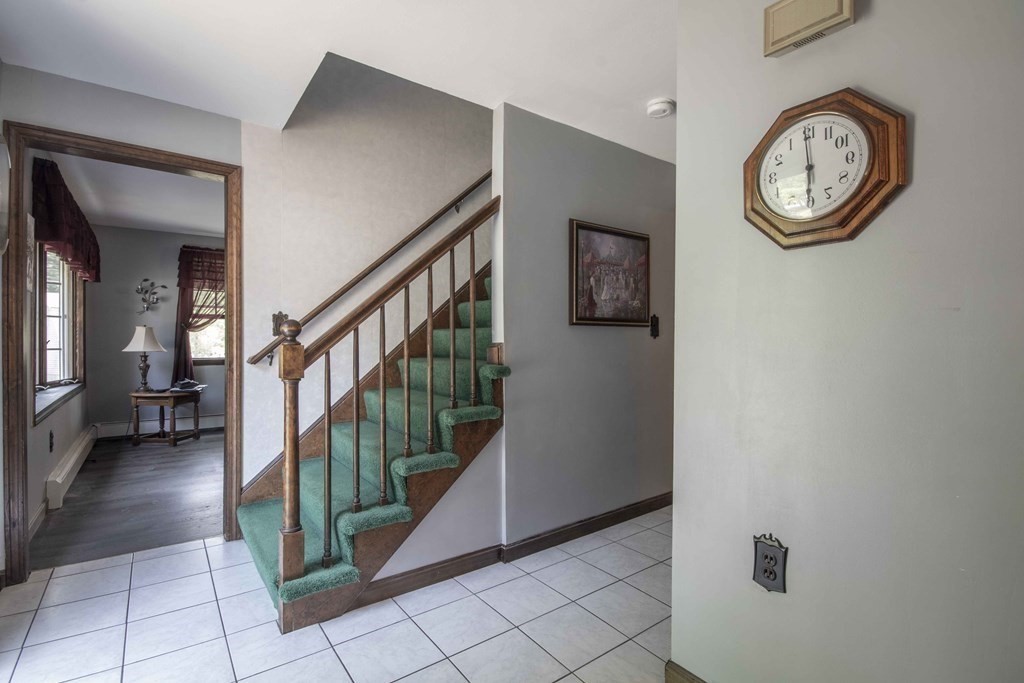 6 Wagon Wheel Road Dracut, MA 01826 - Photo 16 of 33 Gallery Image 16