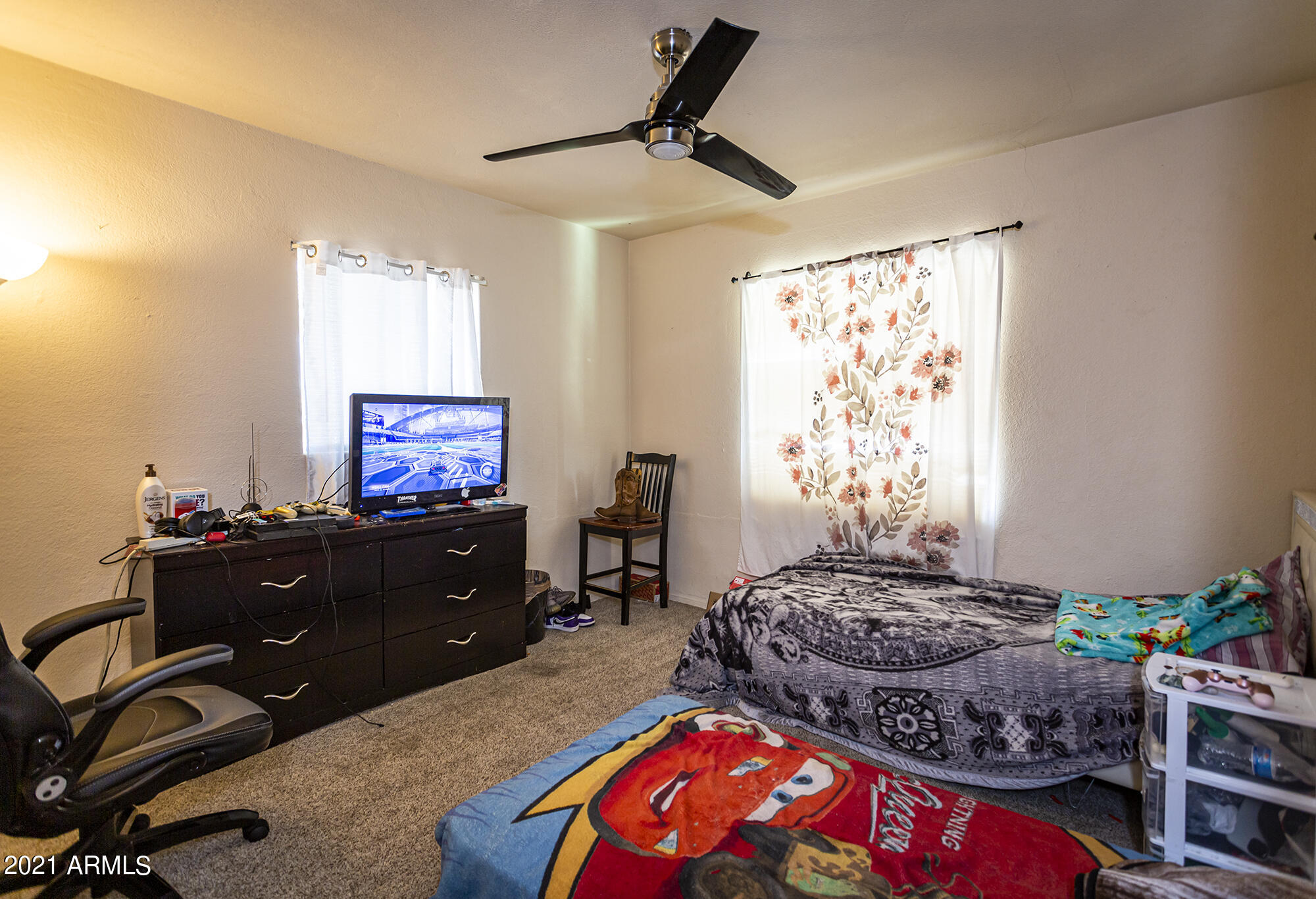 2836 West Granada Road Phoenix, AZ 85009 - Photo 12 of 16 0T7A8504
