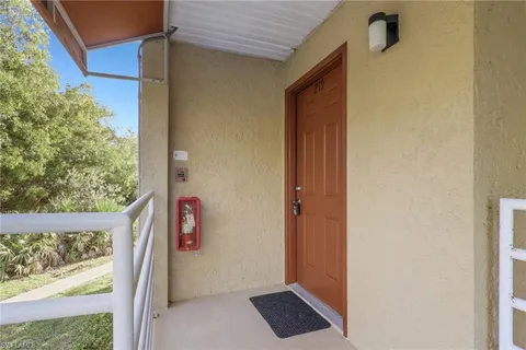 $225,000 | 3110 Seasons Way, Unit 215, Estero, FL 33928