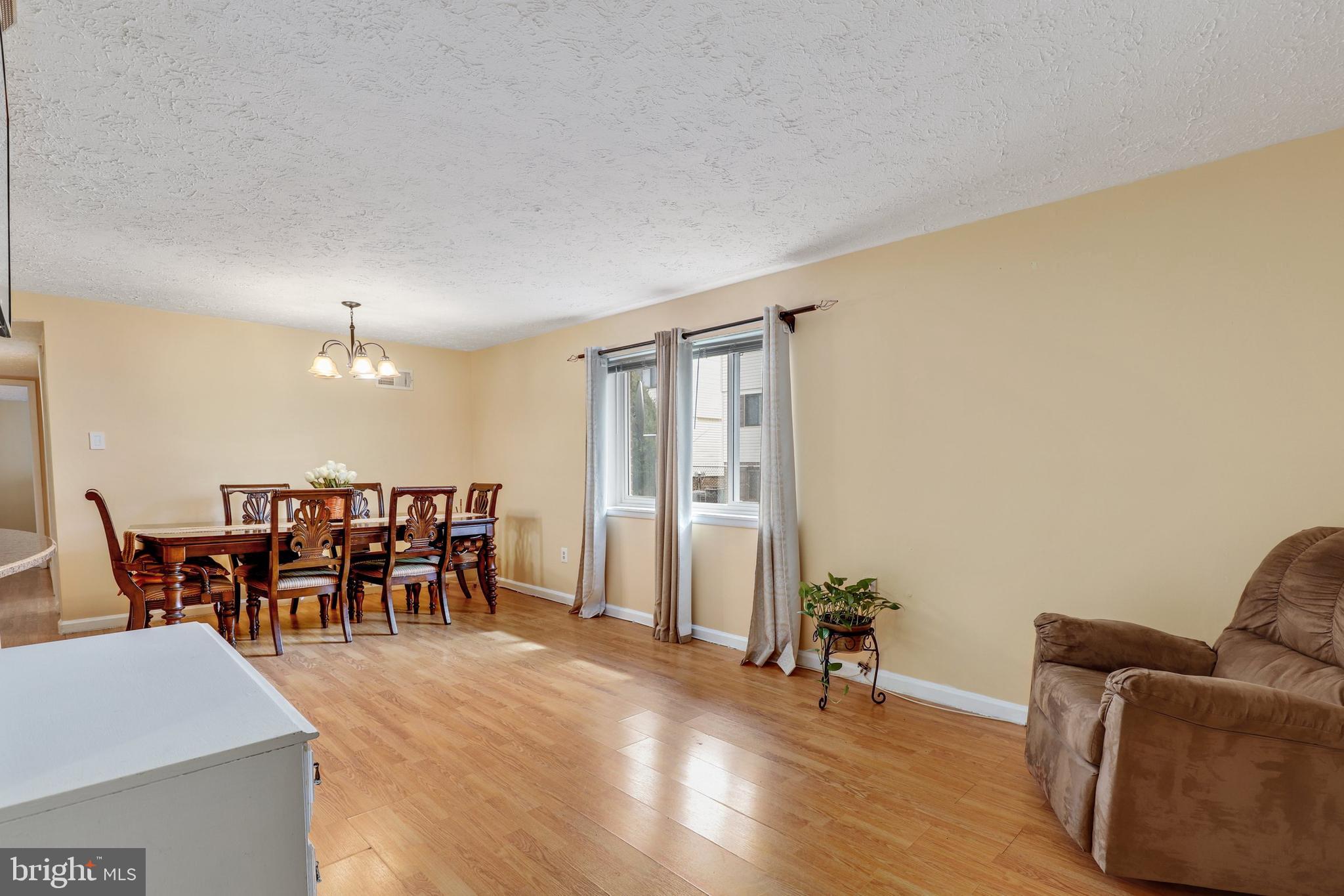 19633 Gunners Branch Road, Unit B Germantown, MD 20876 - Photo 3 of 20 Gallery Image 3