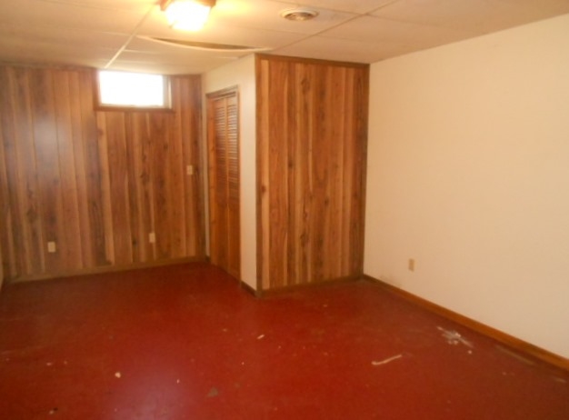 9364 West Monroe Road Elwell, MI 48832 - Photo 18 of 32 1820549-17.JPG