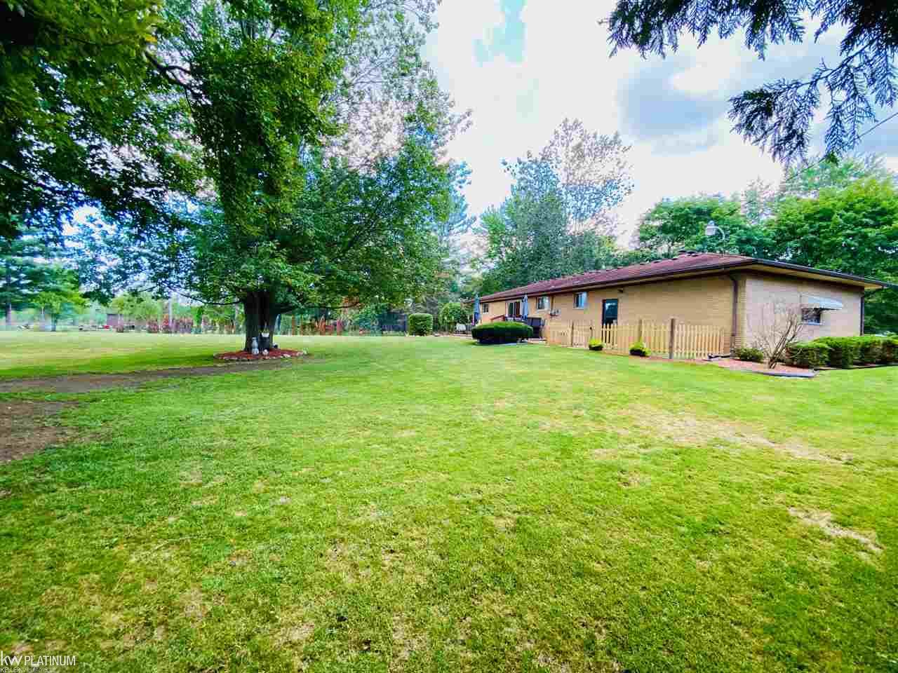 56600 Omo Road Macomb, MI 48042 - Photo 13 of 67 50022846-12.JPG