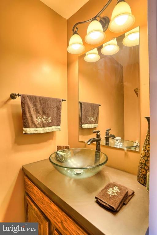 11 Newswanger Road Lancaster, PA 17603 - Photo 13 of 32 Gallery Image 13