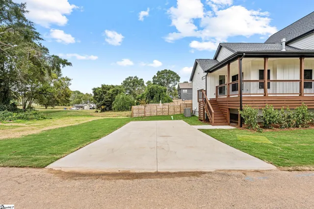 $650,000 | 13 Woodlawn Avenue, Greenville, SC 29611