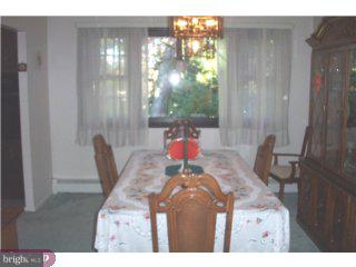 900 Lavera Road Warminster, PA 18974 - Photo 3 of 6 Gallery Image 3