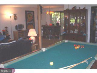 900 Lavera Road Warminster, PA 18974 - Photo 5 of 6 Gallery Image 5