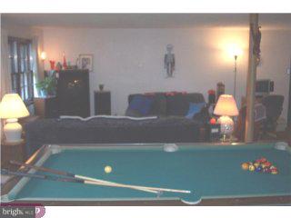 900 Lavera Road Warminster, PA 18974 - Photo 6 of 6 Gallery Image 6