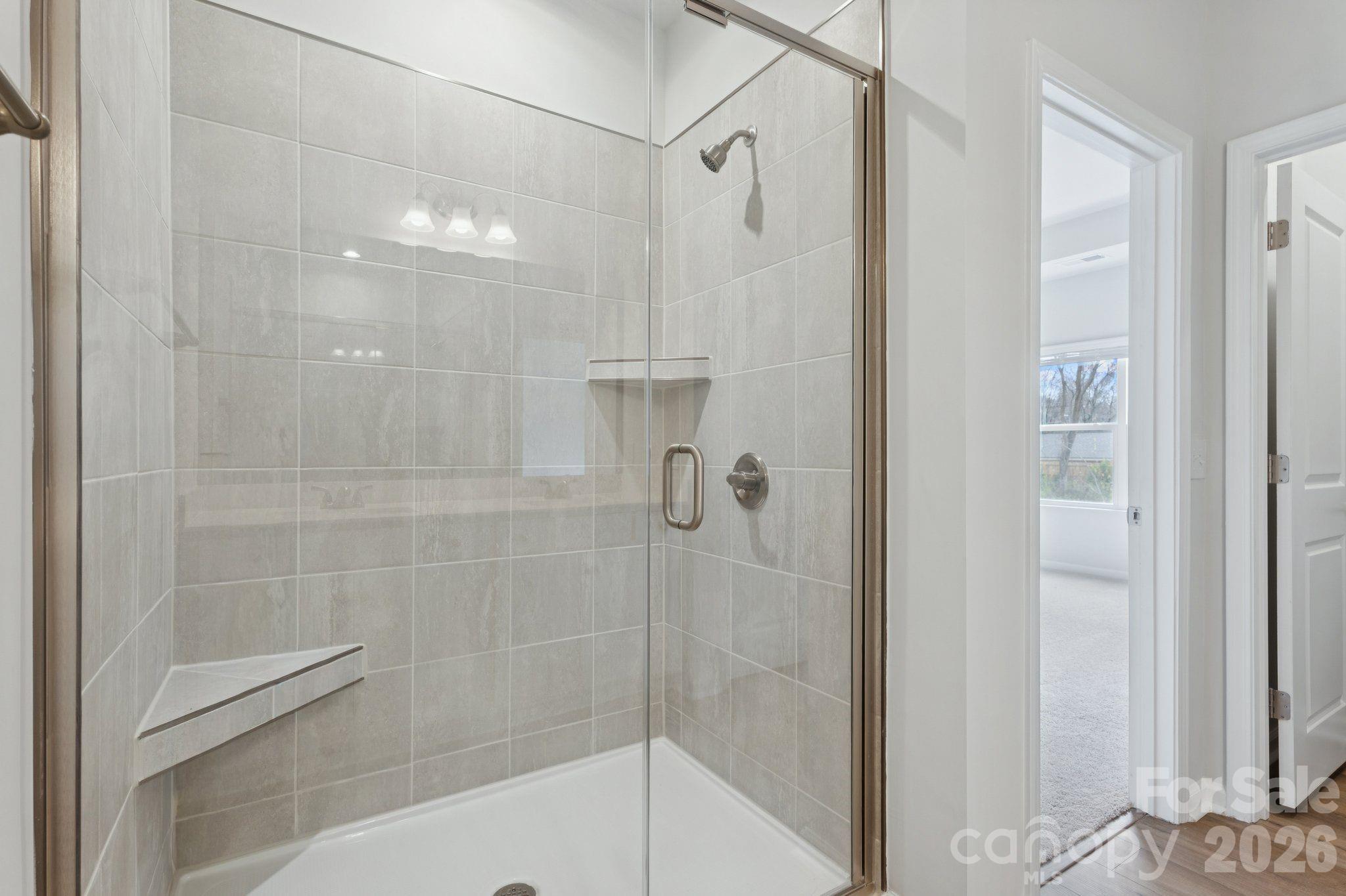 4742 Lakeview Road, Unit 17 Charlotte, NC 28216 - Photo 11 of 20