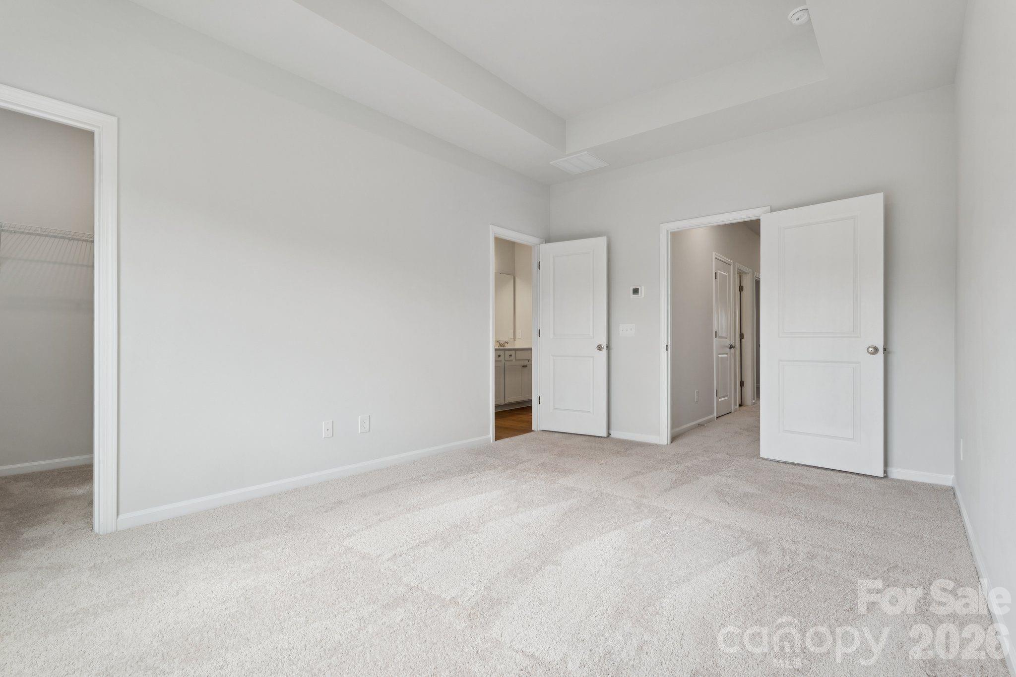 4742 Lakeview Road, Unit 17 Charlotte, NC 28216 - Photo 8 of 20