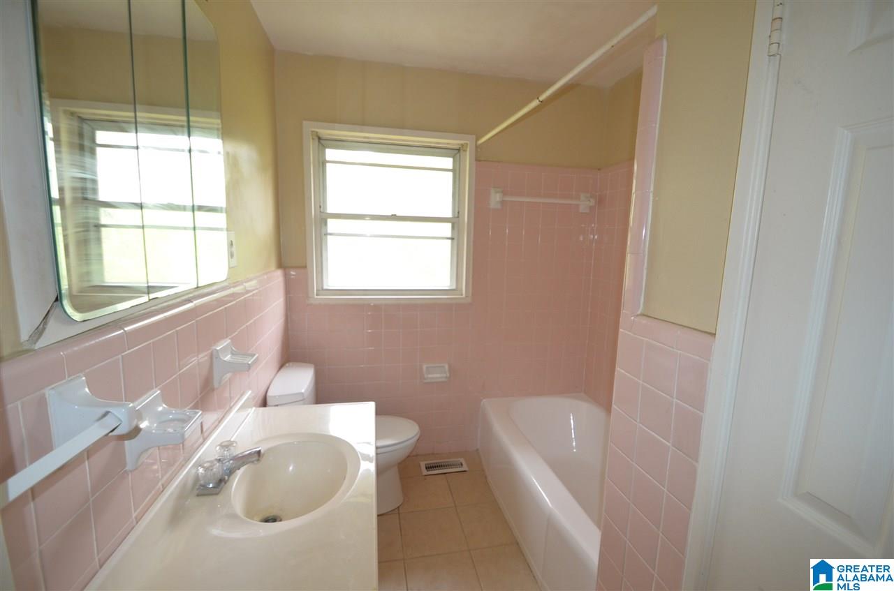428 Tupelo Road Birmingham, AL 35215 - Photo 13 of 19
