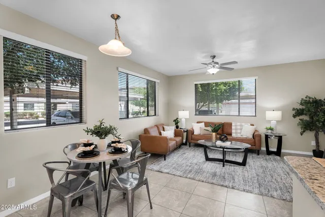 $430,000 | 3330 South Gilbert Road, Unit 1068, Chandler, AZ 85286