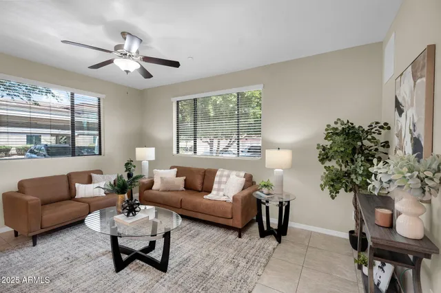 $430,000 | 3330 South Gilbert Road, Unit 1068, Chandler, AZ 85286