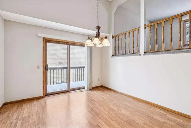 $425,000 | 2093 Vienna Lane, Eagan, MN 55122