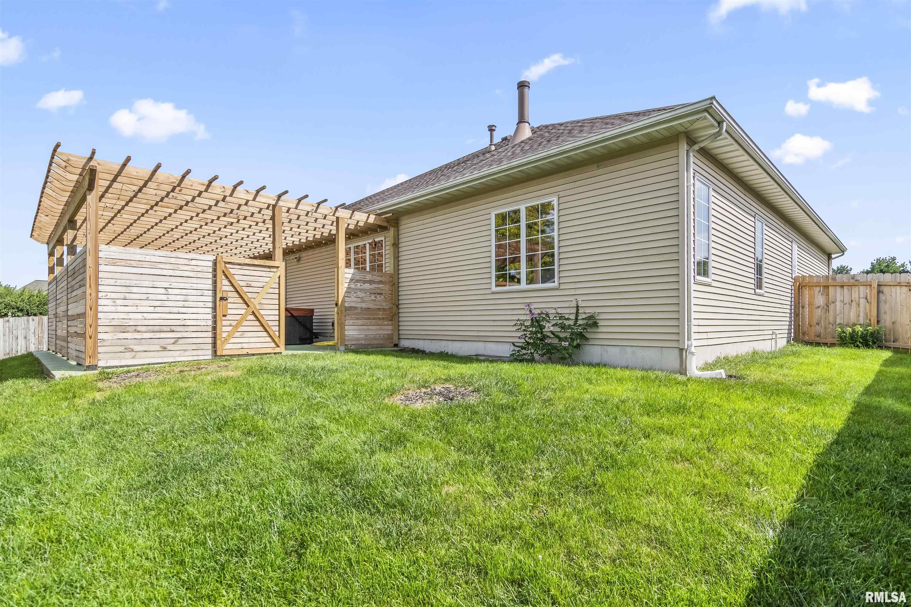 3517 Banyan Drive Springfield, IL 62712 - Photo 28 of 32 Gallery Image 28