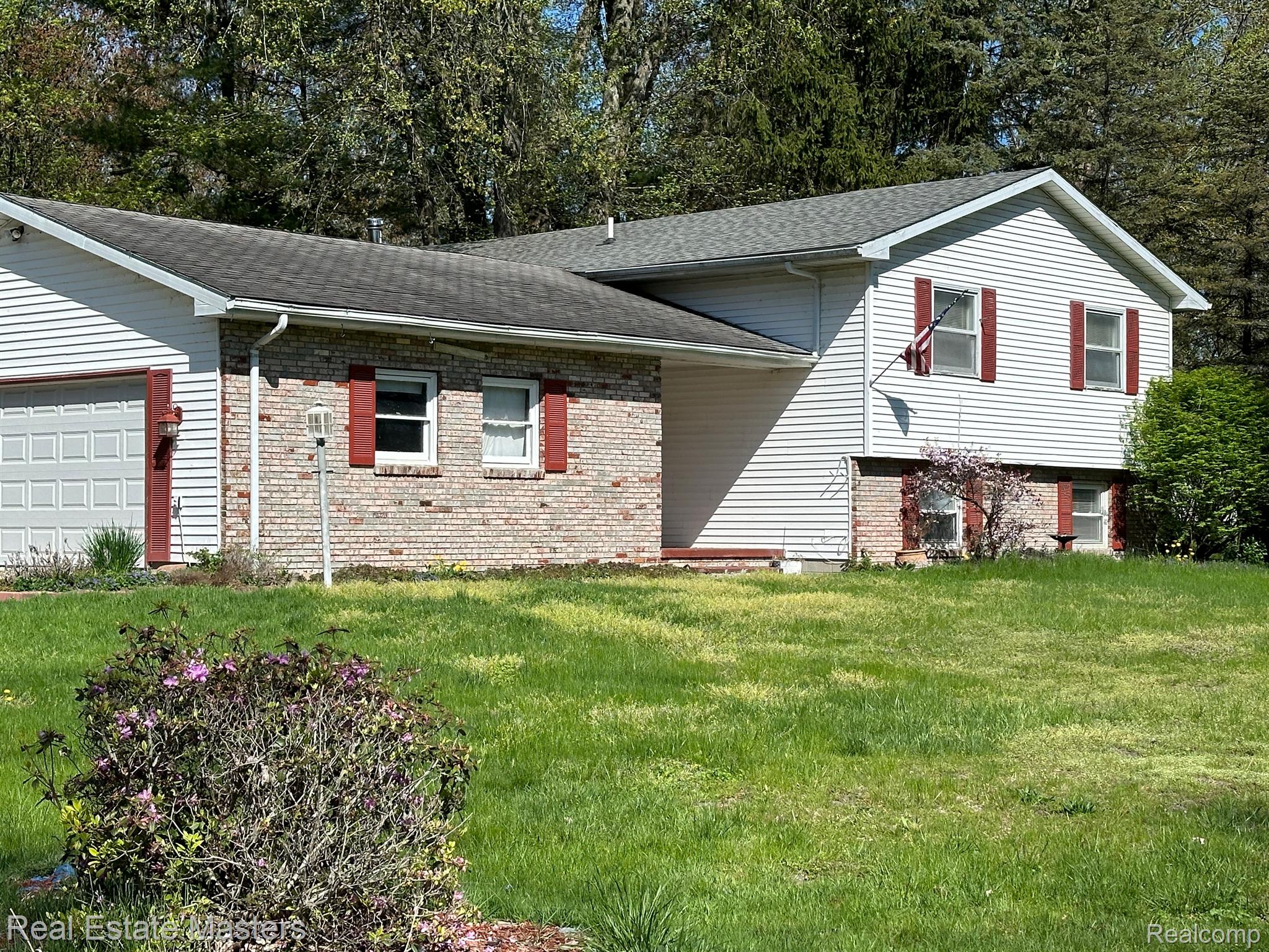 5909 Lakeshore Road Fort Gratiot, MI 48059 - Photo 1 of 38 Gallery Image 1